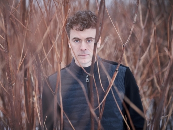 Paul Lewis: Piano
